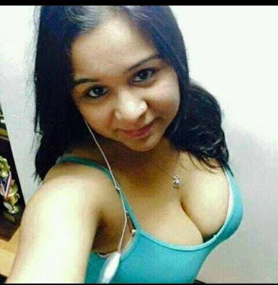 Cute Indian School Girls Small Tits Topless Snapchat XXX Selfie